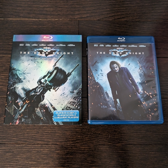 LIKE NEW Batman Begins + Dark Knight Blu-ray movies (set of 2), Christian Bale - Picture 5 of 8